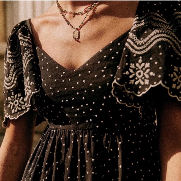 Sezane Emeraude Dress, US size 4 (FR 36) - Picture 3 of 14